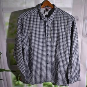 The North Face Mens Button Shirt XL Plaid Long Sleeve Button Up Shirt‎
